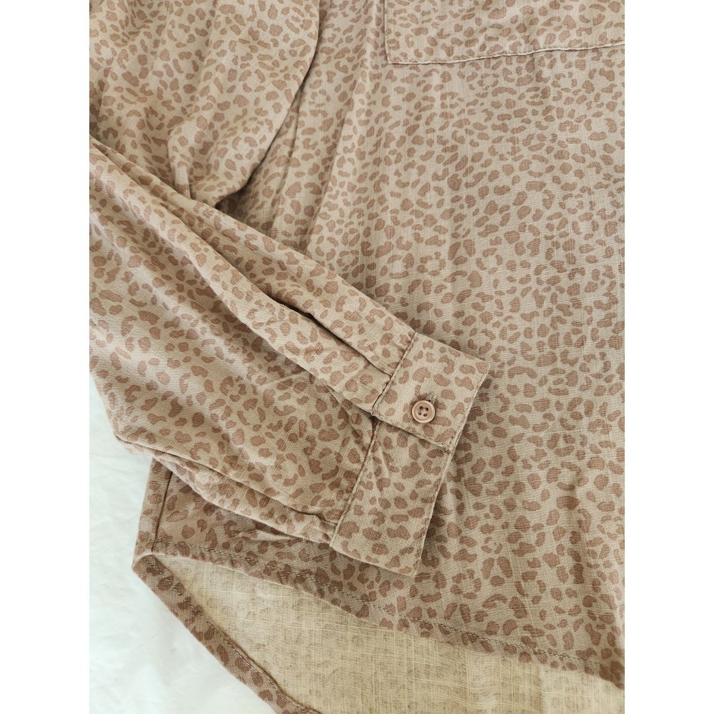 Pink Rose Women's Large 100% Rayon Leopard Print Long Sleeve Button Flirt Blouse - Picture 8 of 12